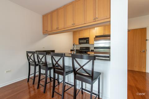 7243 Madison St #313, Forest Park, IL 60130 photo 9