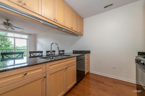 7243 Madison St #313, Forest Park, IL 60130 photo 11