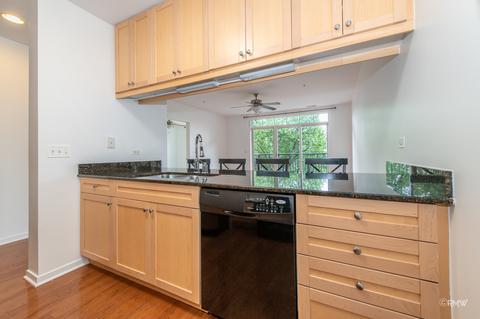 7243 Madison St #313, Forest Park, IL 60130 photo 13