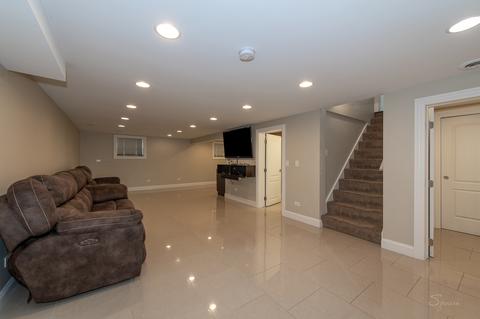 130 E Morrison Ave, Mount Prospect, IL 60056 photo 21