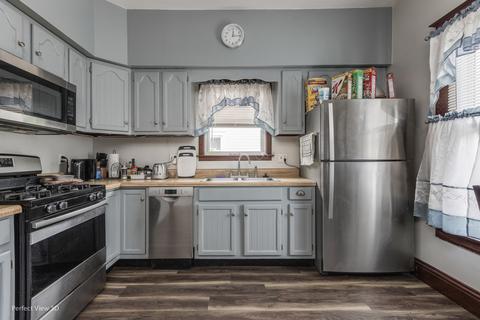 754 E Main St, Morris, IL 60450 photo 13