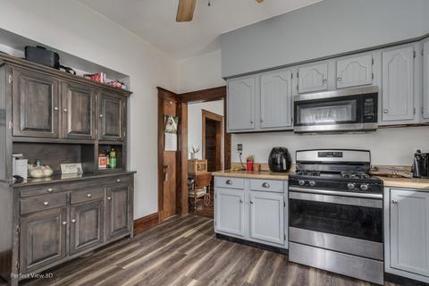 754 E Main St, Morris, IL 60450 photo 15