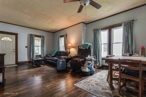 754 E Main St, Morris, IL 60450 photo 11