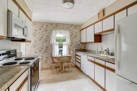 11317 74th St, Burr Ridge, IL 60527 photo 9