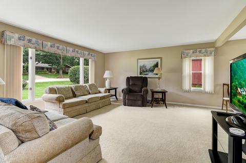 11317 74th St, Burr Ridge, IL 60527 photo 6