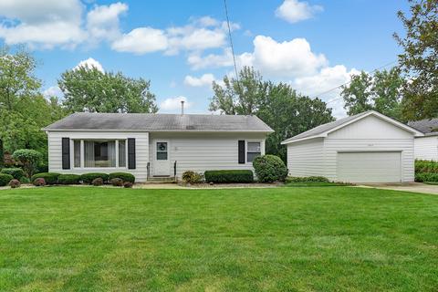 11317 74th St, Burr Ridge, IL 60527 photo 1