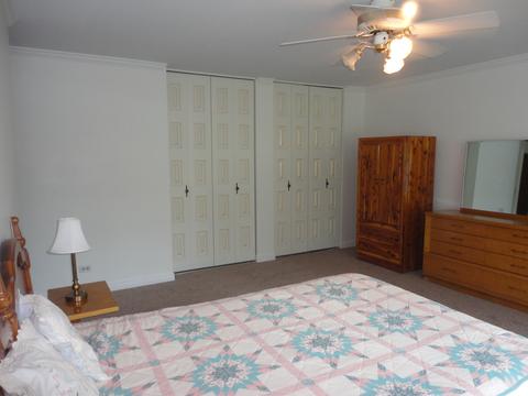 711 Circle Dr, Roselle, IL 60172 photo 19