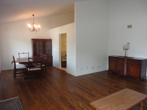 711 Circle Dr, Roselle, IL 60172 photo 11