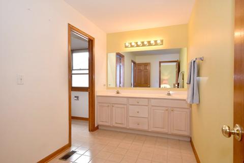 5545 Mallard Ln, Hoffman Estates, IL 60192 photo 31