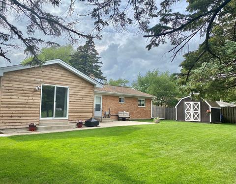 1075 Leahy Cir, Des Plaines, IL 60016 photo 16