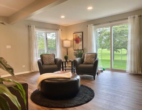 1075 Leahy Cir, Des Plaines, IL 60016 photo 4