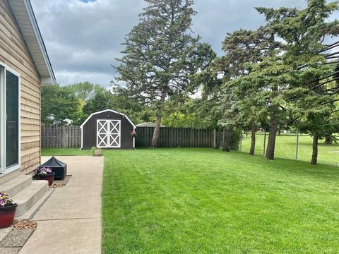 1075 Leahy Cir, Des Plaines, IL 60016 photo 15