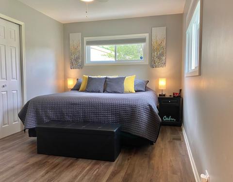 1075 Leahy Cir, Des Plaines, IL 60016 photo 9