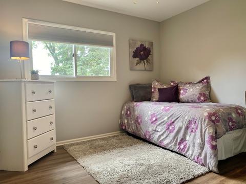 1075 Leahy Cir, Des Plaines, IL 60016 photo 12