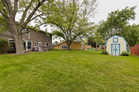 820 Hillcrest Blvd, Hoffman Estates, IL 60169 photo 22