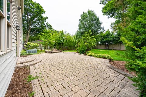 254 E 3rd St, Elmhurst, IL 60126 photo 4