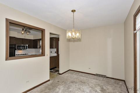 2284 Webster Ln, Des Plaines, IL 60018 photo 10