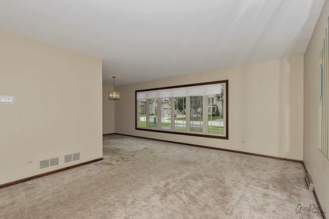 2284 Webster Ln, Des Plaines, IL 60018 photo 8
