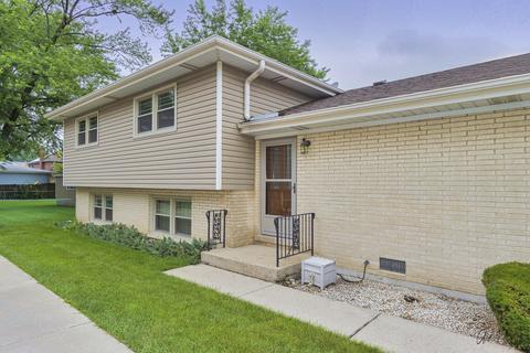 2284 Webster Ln, Des Plaines, IL 60018 photo 3