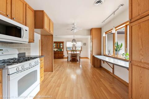 285 Washington Blvd, Hoffman Estates, IL 60169 photo 9