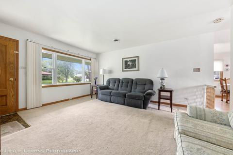 285 Washington Blvd, Hoffman Estates, IL 60169 photo 7