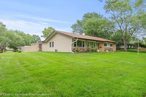 285 Washington Blvd, Hoffman Estates, IL 60169 photo 3