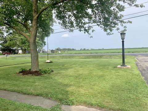 260 S 3000w Rd, Kankakee, IL 60901 photo 2