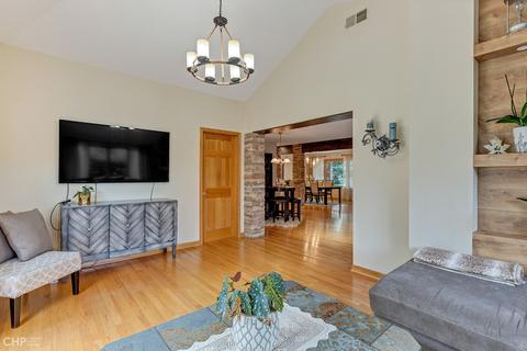 104 Beach Dr, Algonquin, IL 60102 photo 17