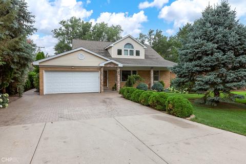 104 Beach Dr, Algonquin, IL 60102 photo 2