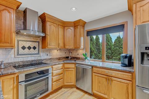 104 Beach Dr, Algonquin, IL 60102 photo 13