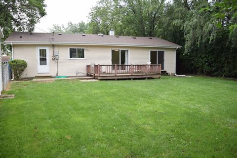 580 Milan Ln, Hoffman Estates, IL 60169 photo 21