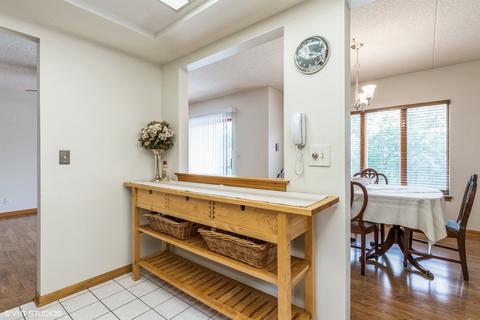 545 S River Rd #304, Des Plaines, IL 60016 photo 7