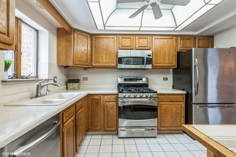 545 S River Rd #304, Des Plaines, IL 60016 photo 6