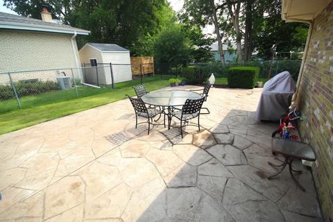 729 N 10th Ave, Addison, IL 60101 photo 9