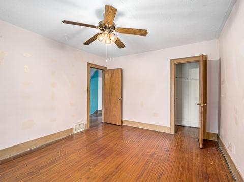 211 Williams St, Aurora, IL 60506 photo 17
