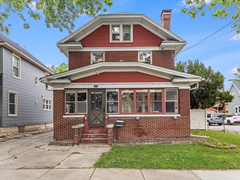 211 Williams St, Aurora, IL 60506 photo 1