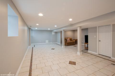 1620 E 84th St, Chicago, IL 60617 photo 11