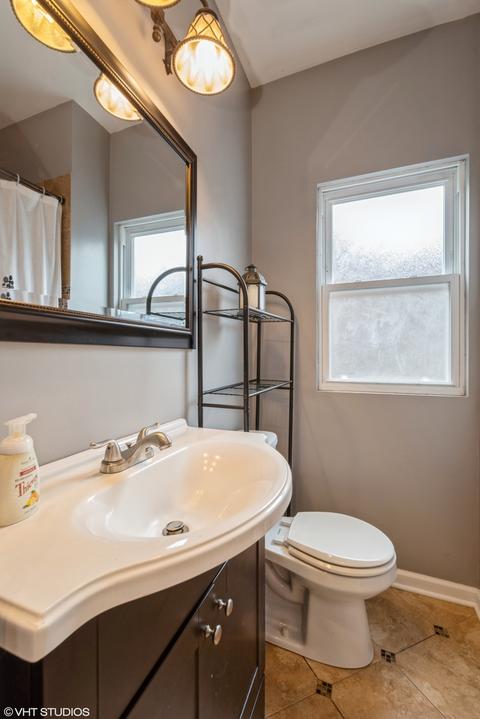 1620 E 84th St, Chicago, IL 60617 photo 7