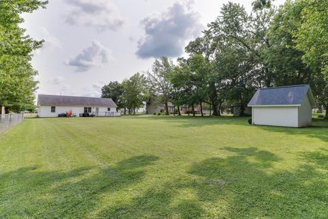 304 E Franklin St, Downs, IL 61736 photo 27