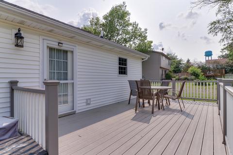304 E Franklin St, Downs, IL 61736 photo 3