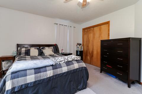 304 E Franklin St, Downs, IL 61736 photo 16