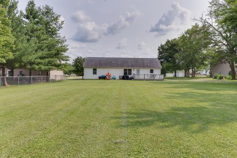 304 E Franklin St, Downs, IL 61736 photo 7