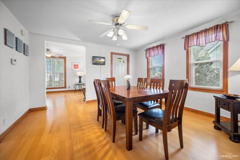 266 Perry St, Elgin, IL 60123 photo 6