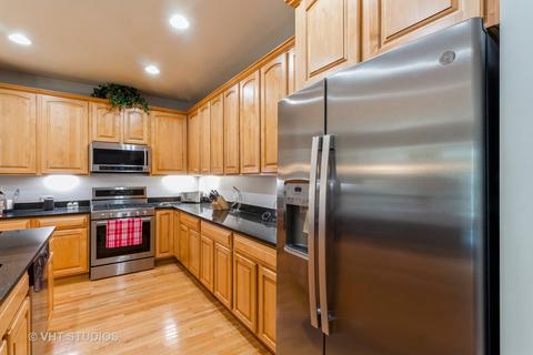 3004 Cookson Ave, Elgin, IL 60124 photo 12