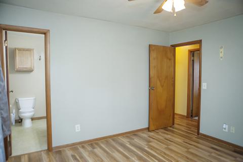 401 S Cleveland St, Philo, IL 61864 photo 21