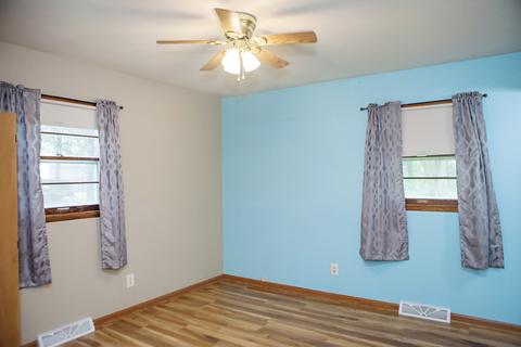 401 S Cleveland St, Philo, IL 61864 photo 19