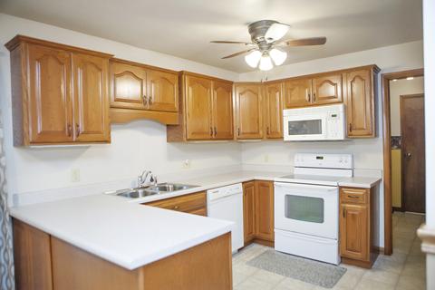 401 S Cleveland St, Philo, IL 61864 photo 11