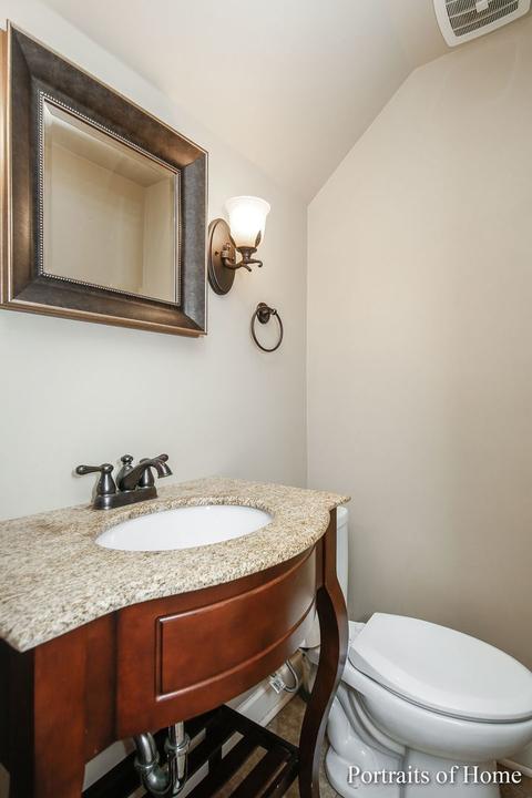 313 S Beverly St, Wheaton, IL 60187 photo 18