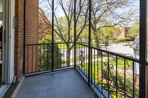2425 Central St #3D, Evanston, IL 60201 photo 13