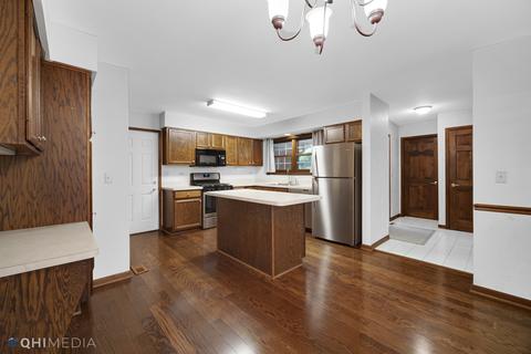 505 Shagbark Dr, Elgin, IL 60123 photo 15